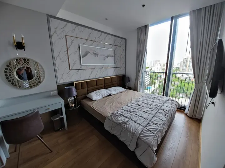 Property photos for Noble BE 33