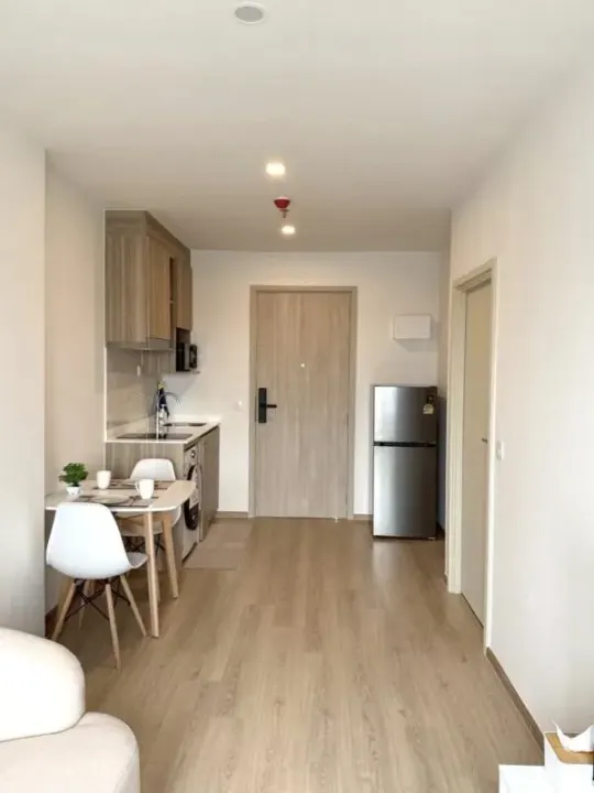 Property photos for Life Rama 4 - Asoke
