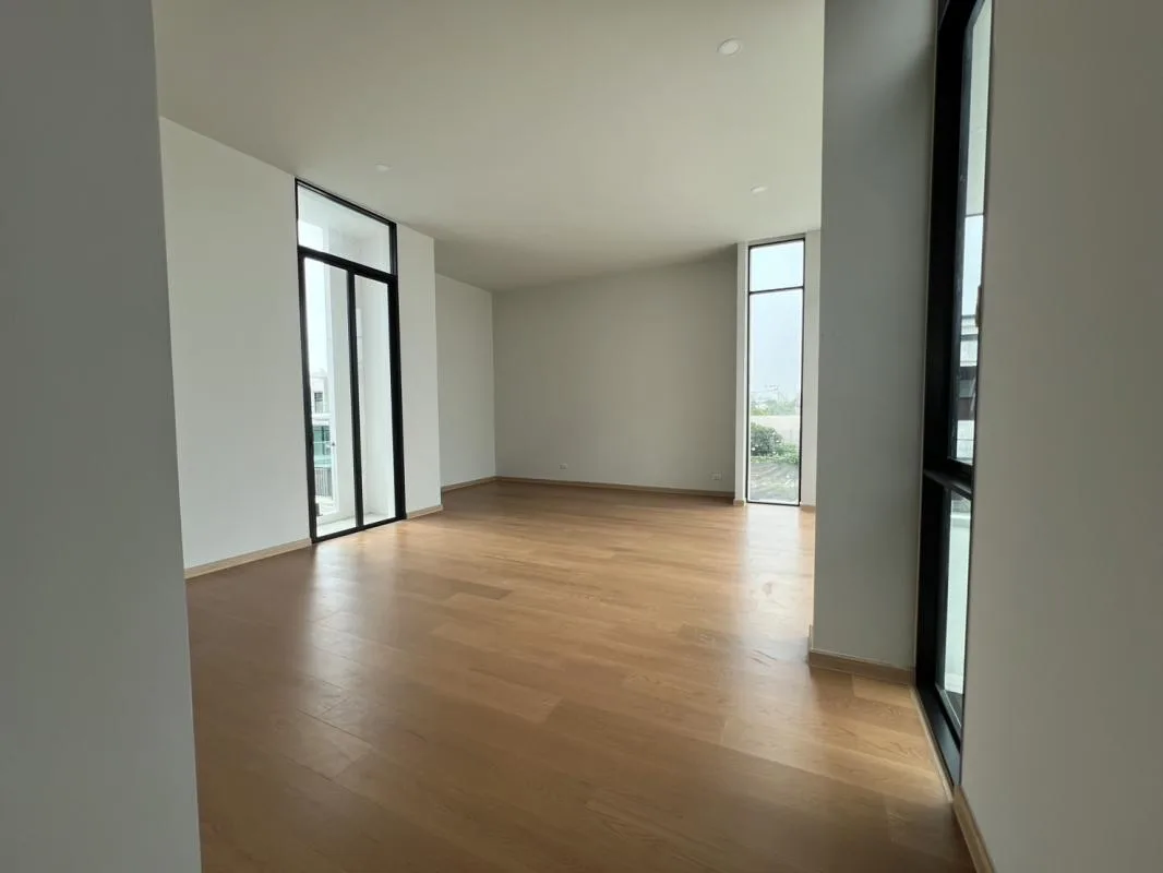 Property photos for The Master Ekkamai-sukhonthasawat