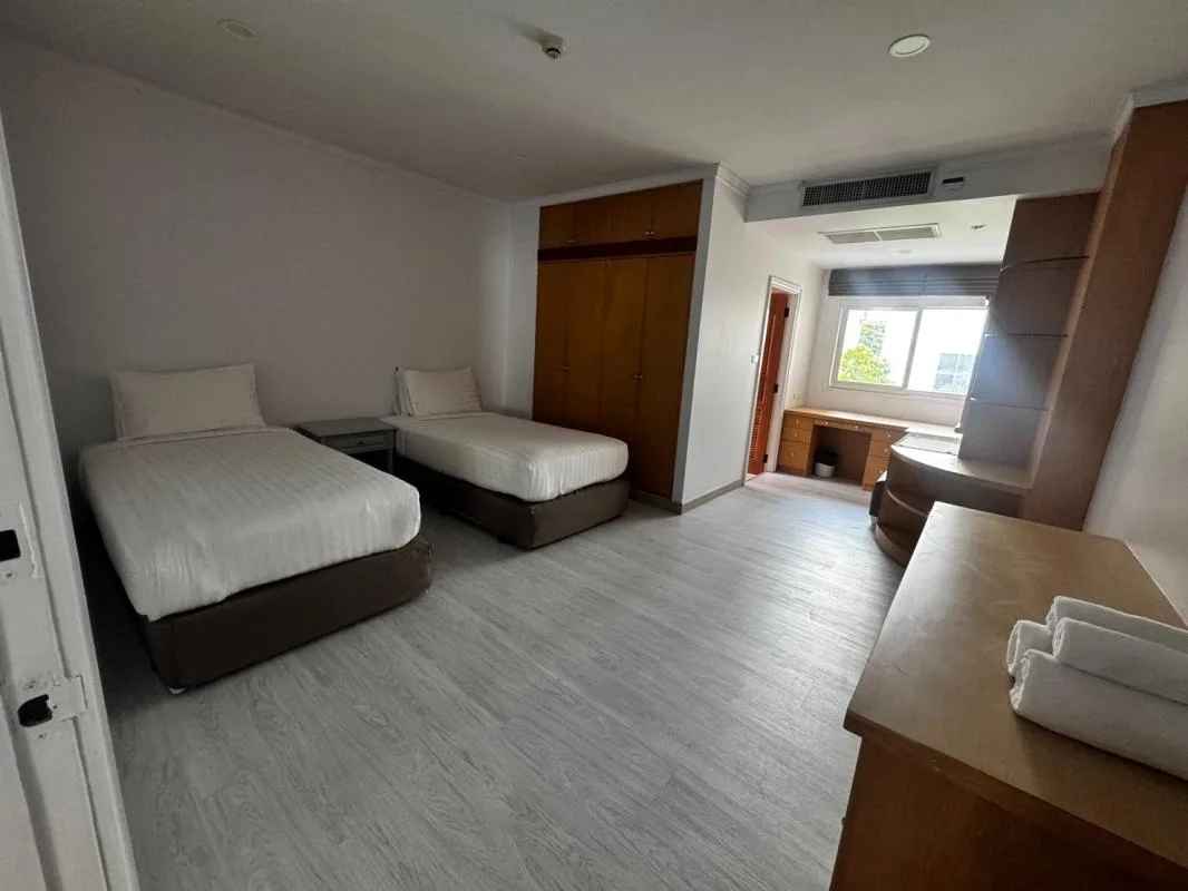 Property photos for Chaidee Mansion