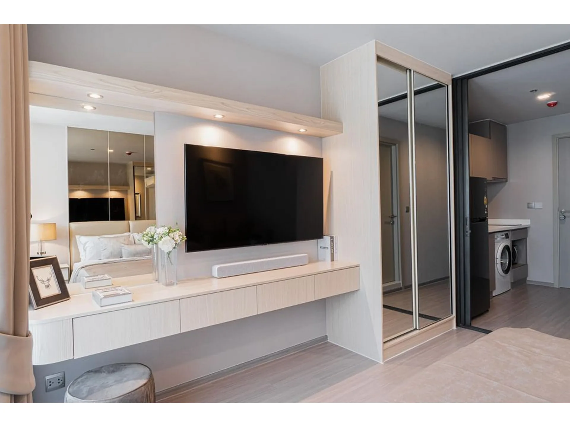 Property photos for Life Ladprao