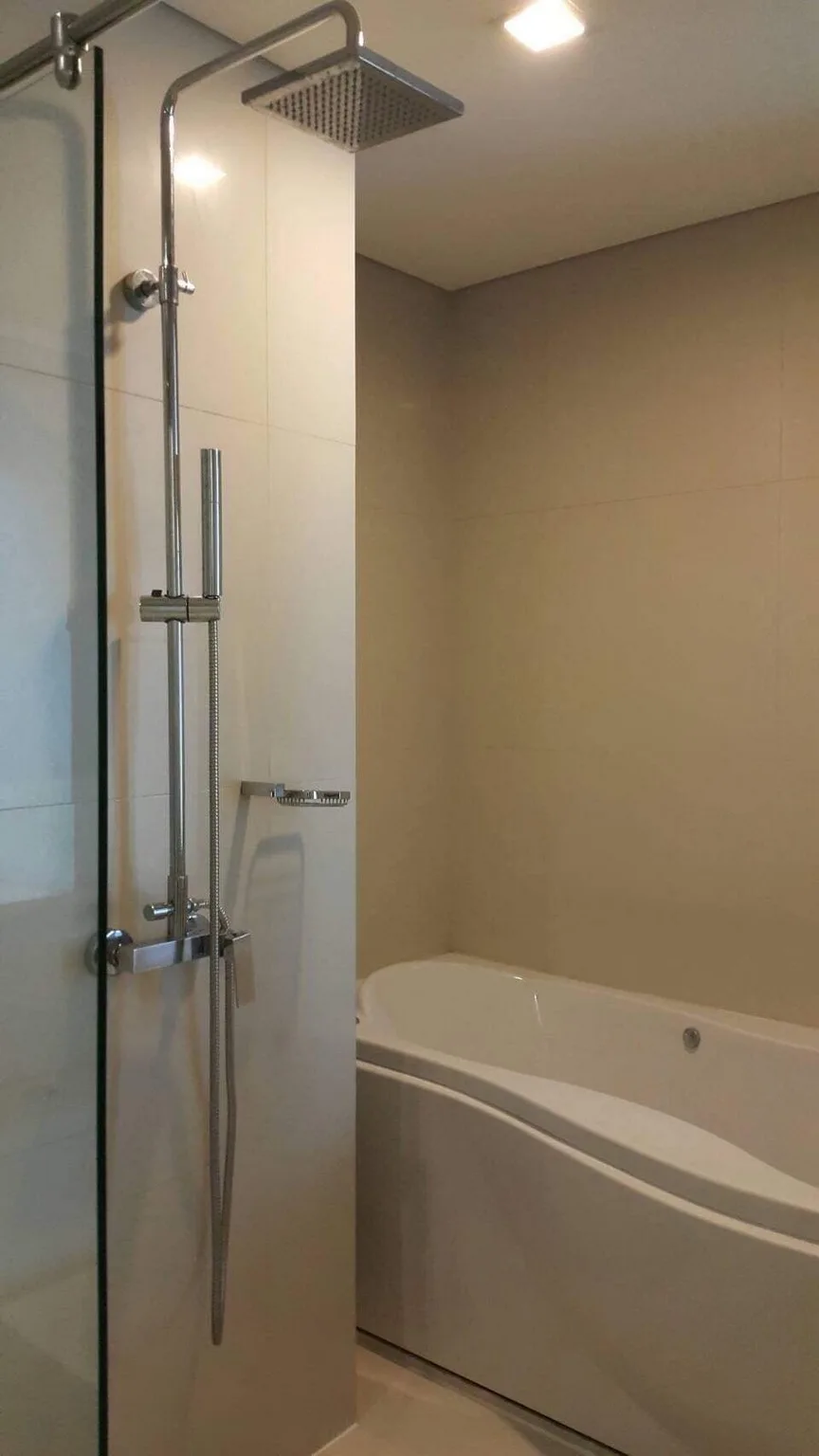 Property photos for Ivy Thonglor