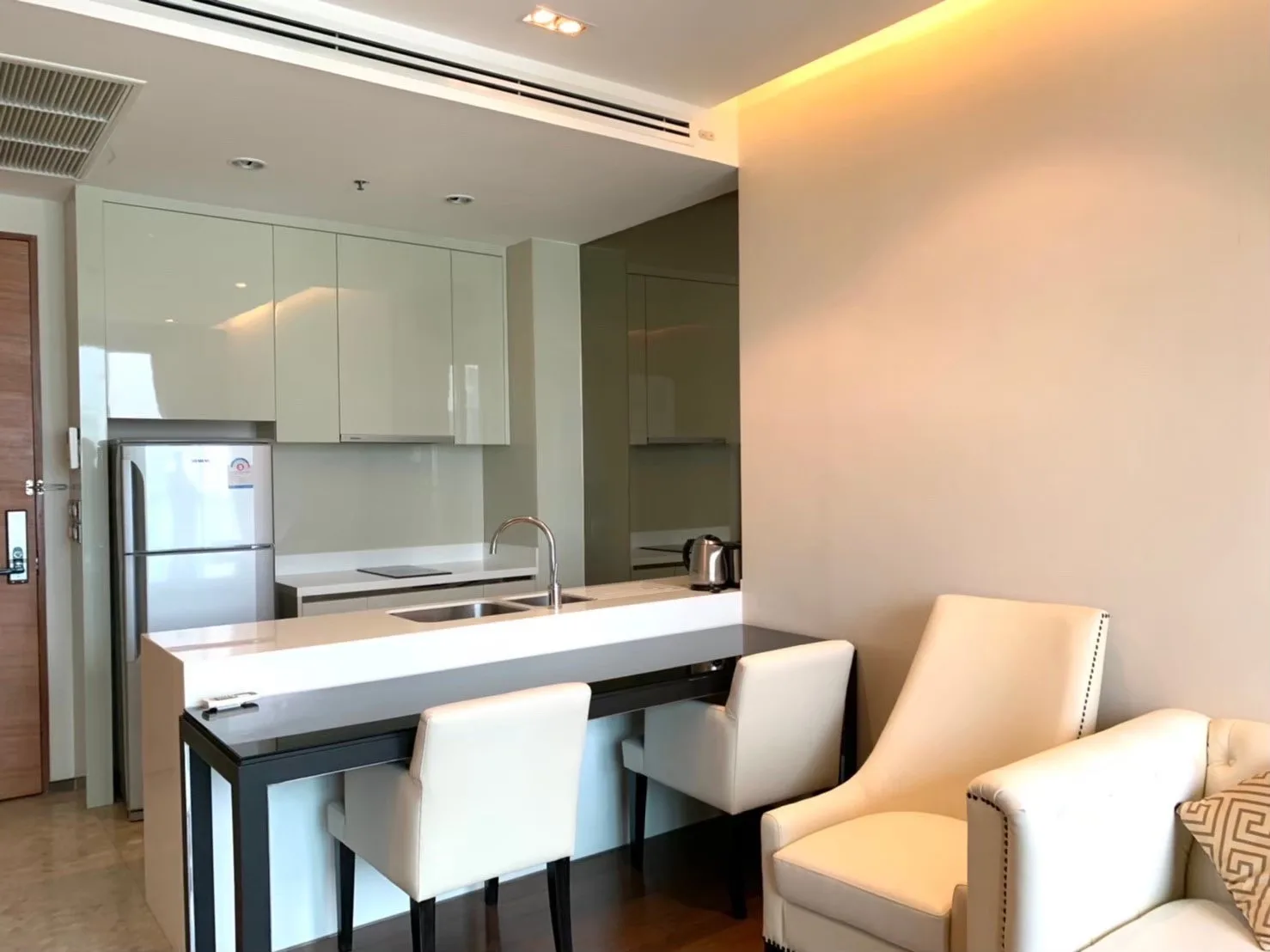Property photos for The Address Sukhumvit 28