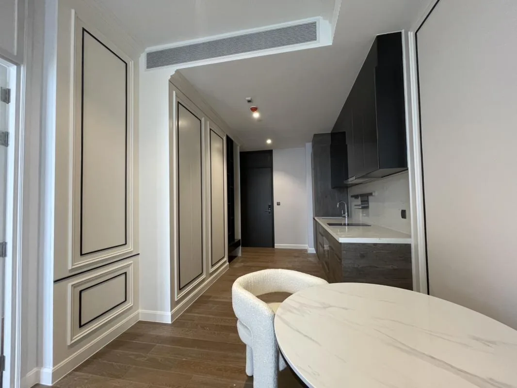 Property photos for Muniq Langsuan