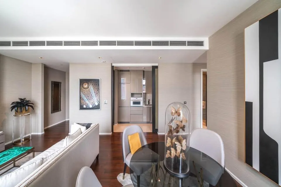 Property photos for The Diplomat 39