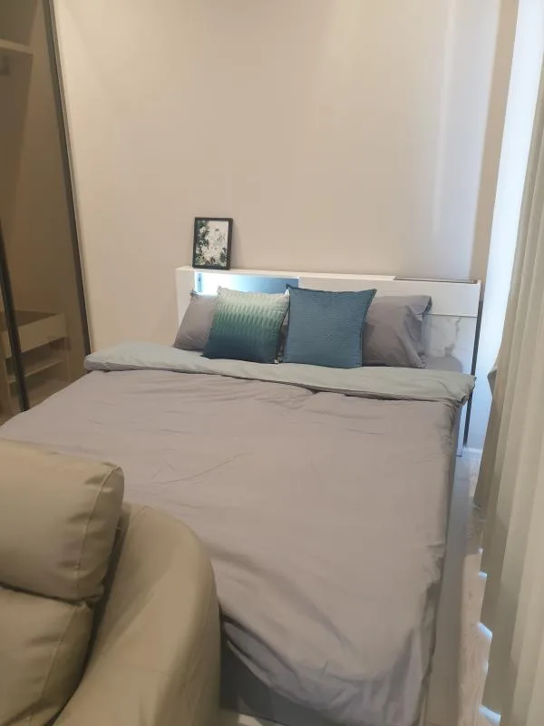 Property photos for The Room Phayathai