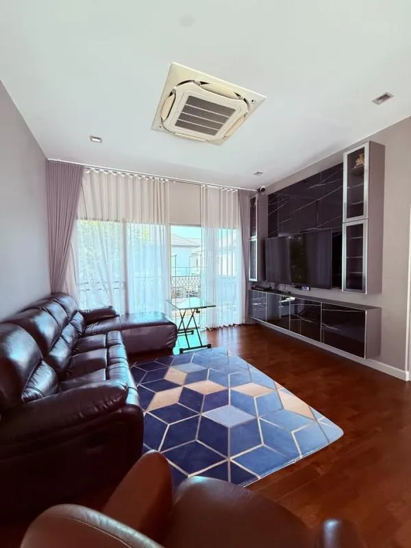 Property photos for Grand Bangkok Boulevard Srinakarin