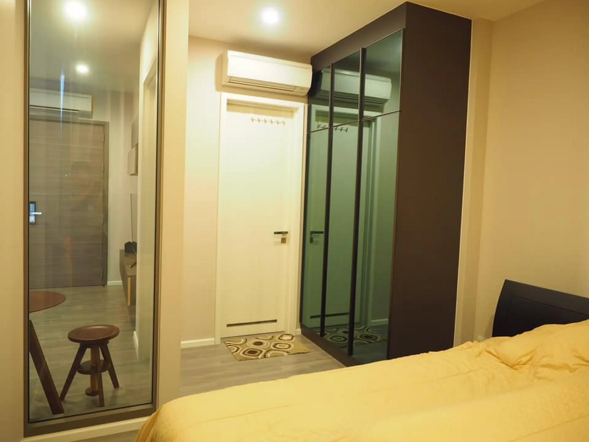 Property photos for The Room Sukhumvit 69