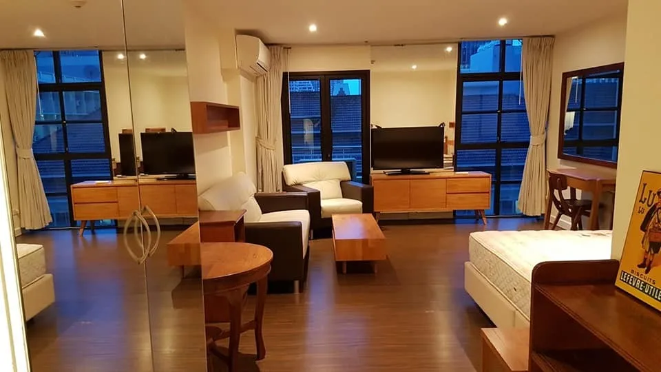 Property photos for Silom Terrace