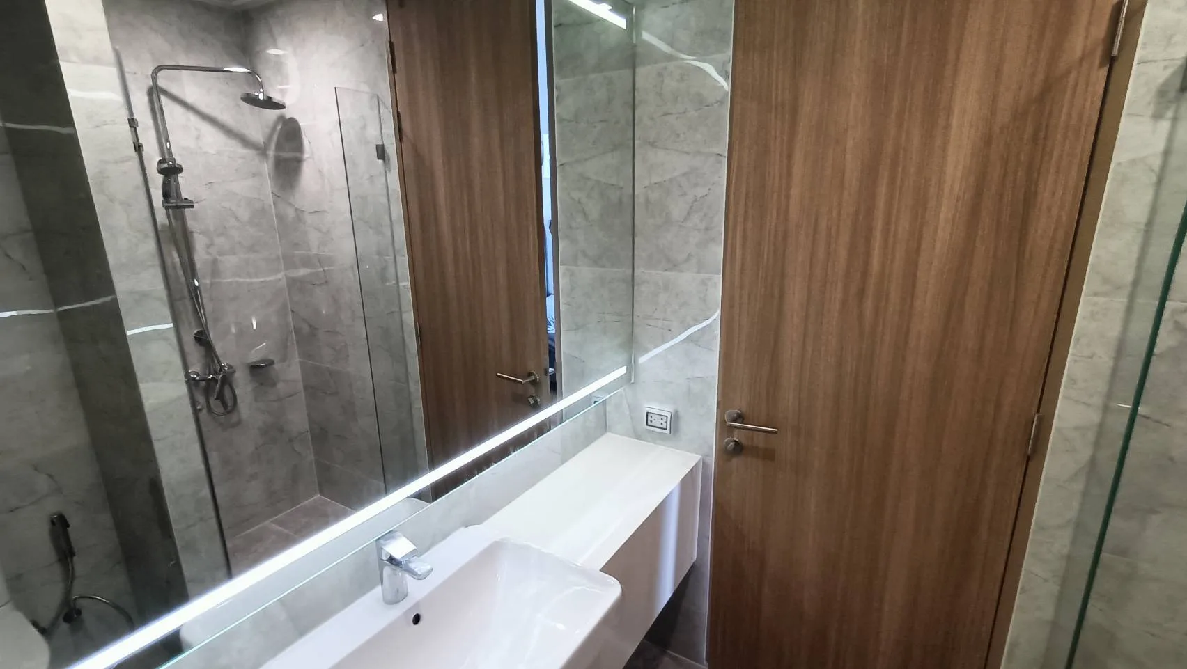 Property photos for Noble Around 33