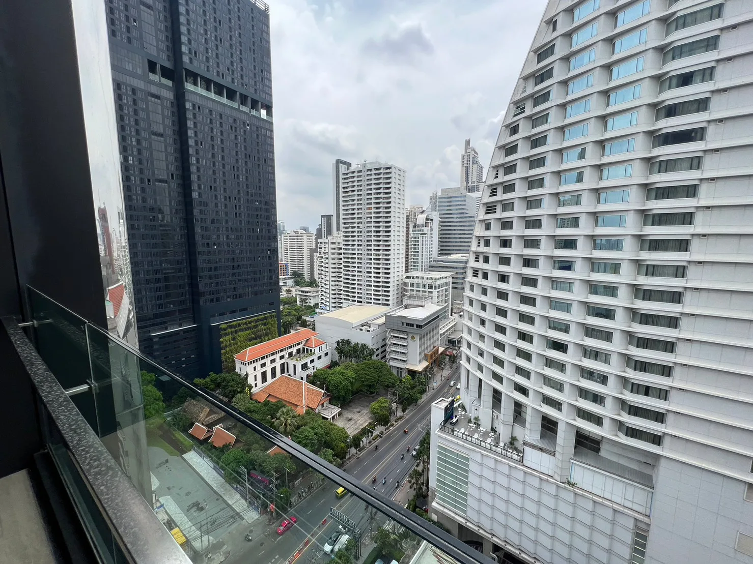 Property photos for Celes Asoke