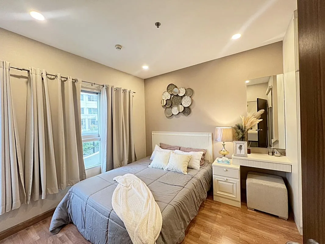 Property photos for Ivy River