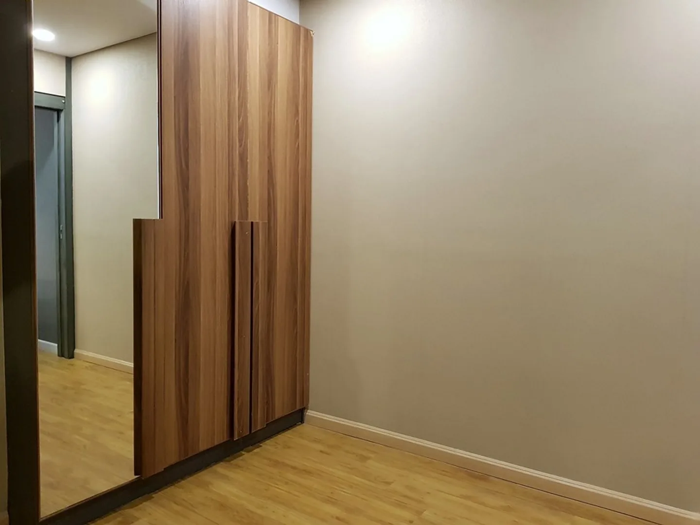 Property photos for Siamese Nang Linchee