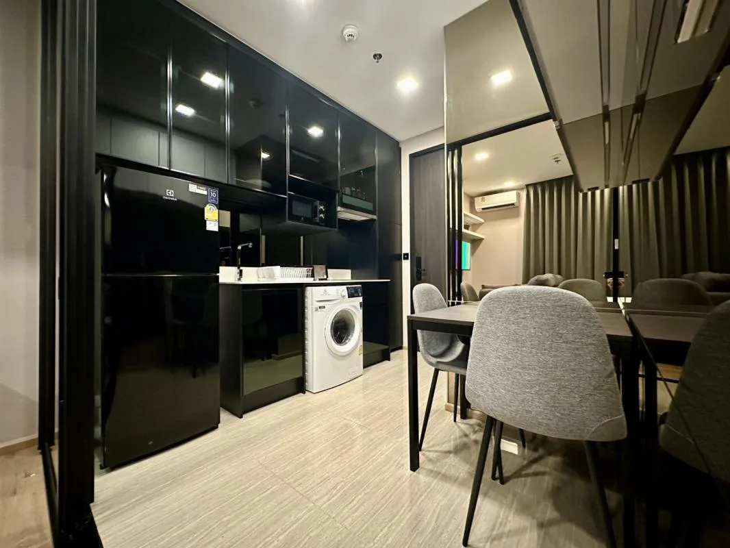 Property photos for Noble Around Ari