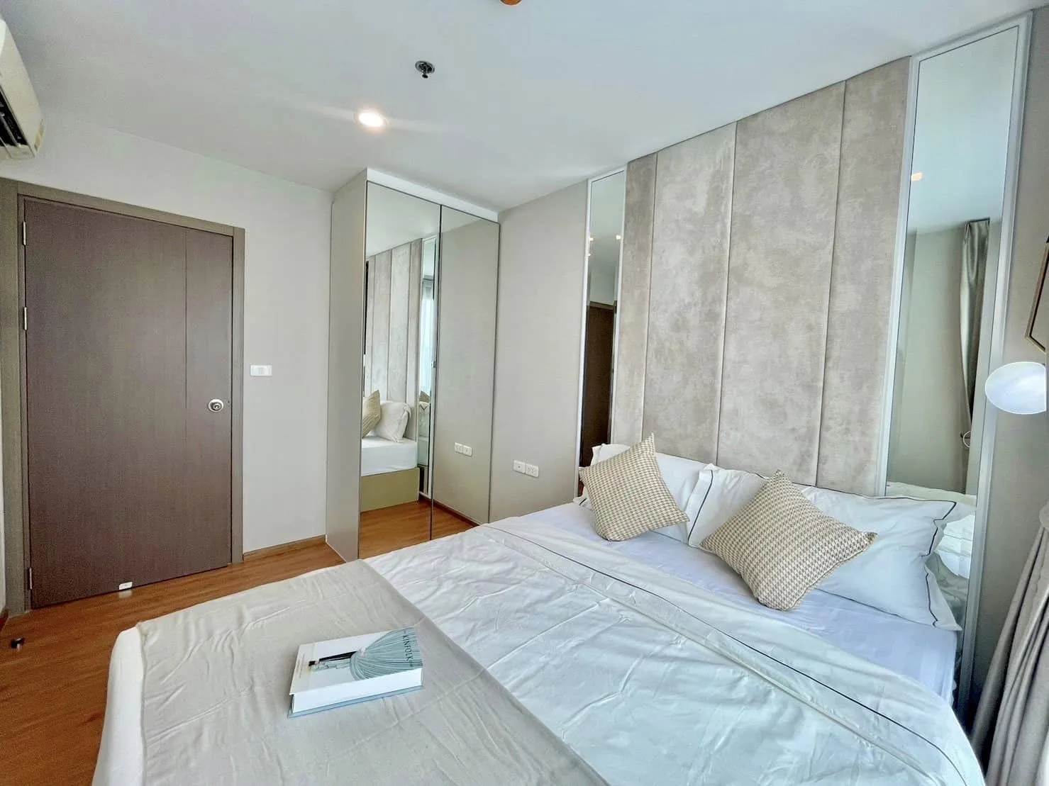 Property photos for The Base Sukhumvit 77