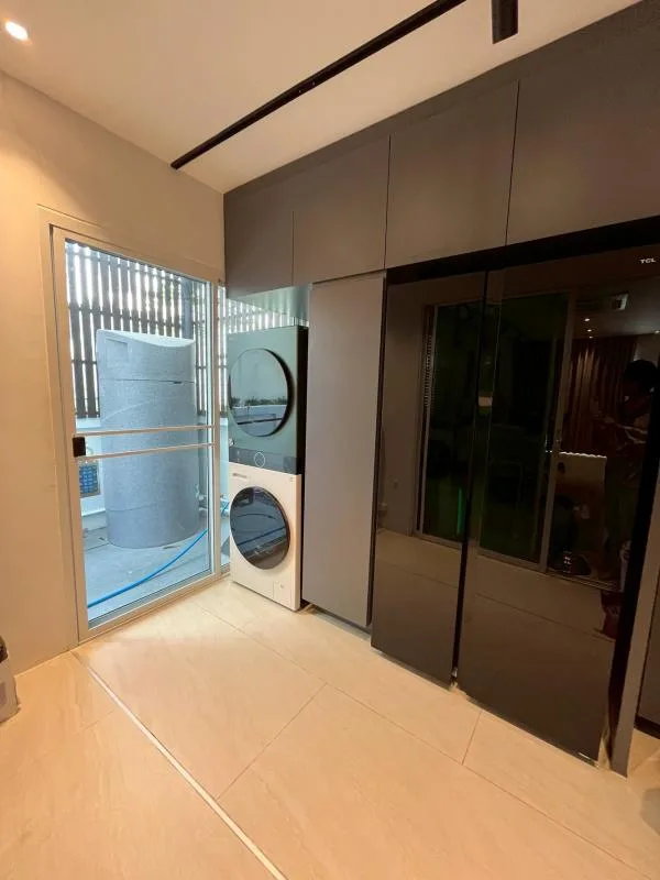 Property photos for The Metro Rama 9