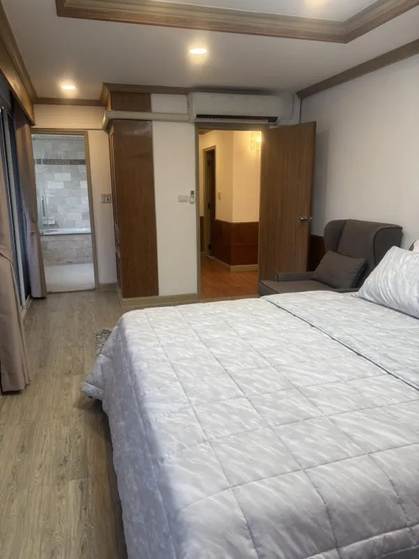 Property photos for Pearl Garden