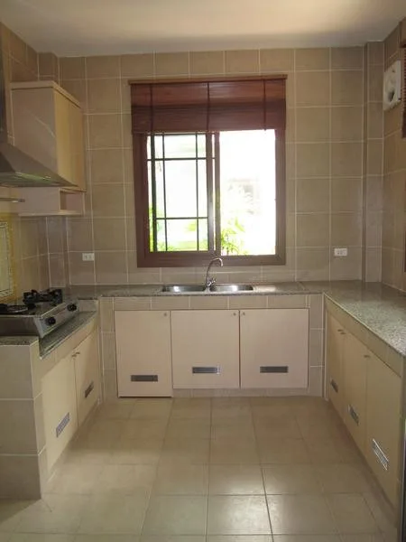 Property photos for Moobaan Narasiri Pattanakarn-srinakarindra