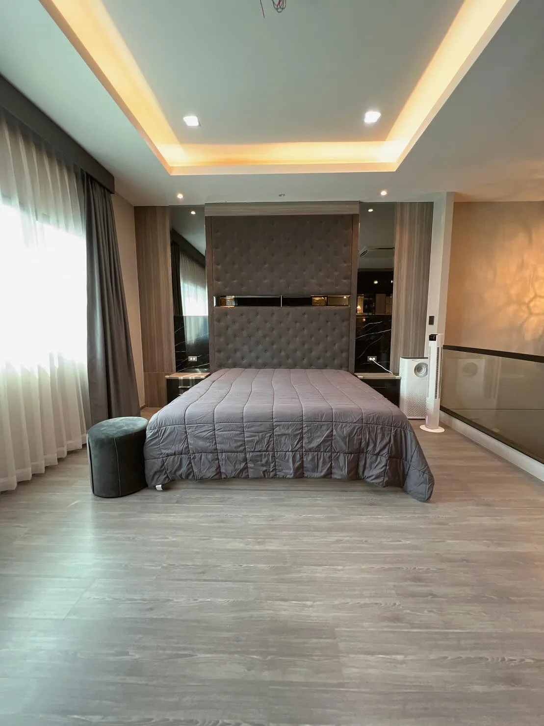 Property photos for The Landmark Ekamai-ramindra