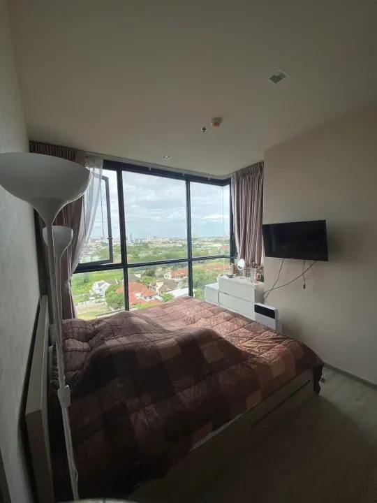 Property photos for The Line Wongsawang