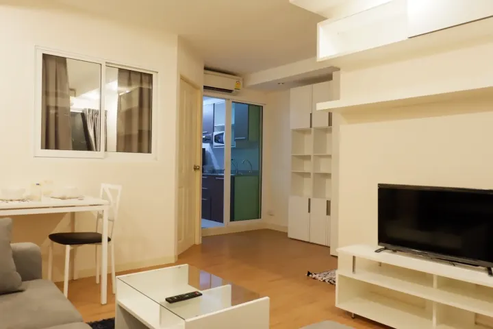 Property photos for Zenith Place  Sukhumvit 71