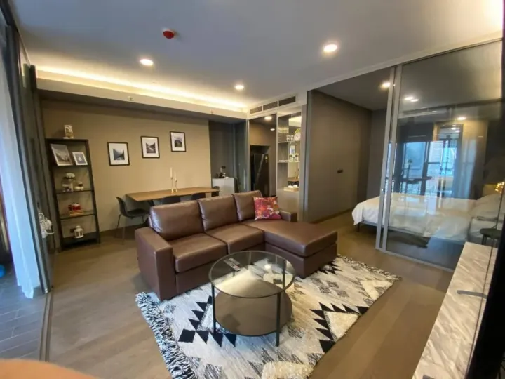 Property photos for Siamese Exclusive Queens