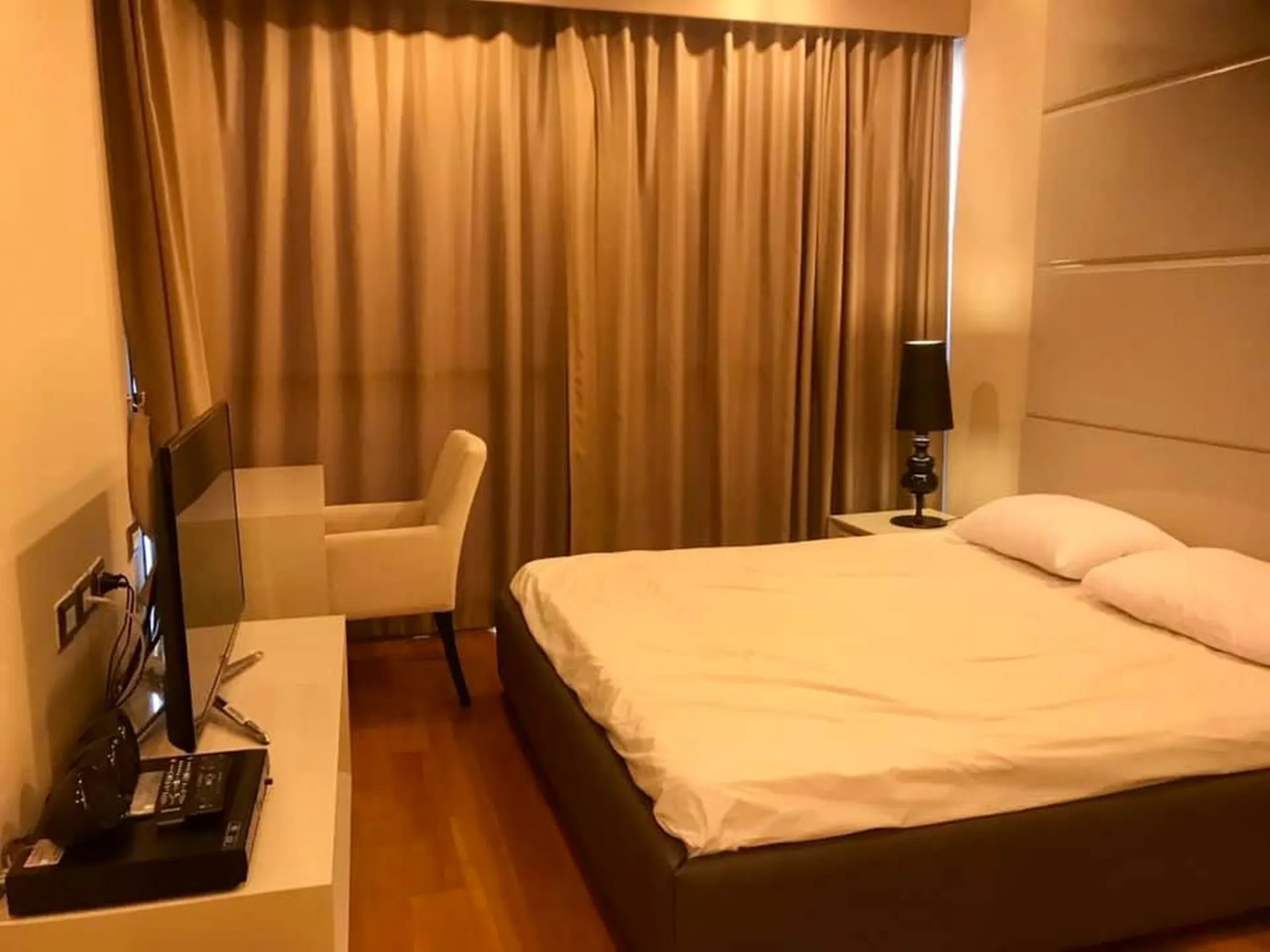 Property photos for The Address Sathorn
