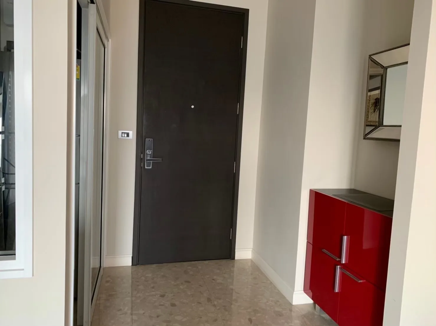 Property photos for The Crest Sukhumvit 34