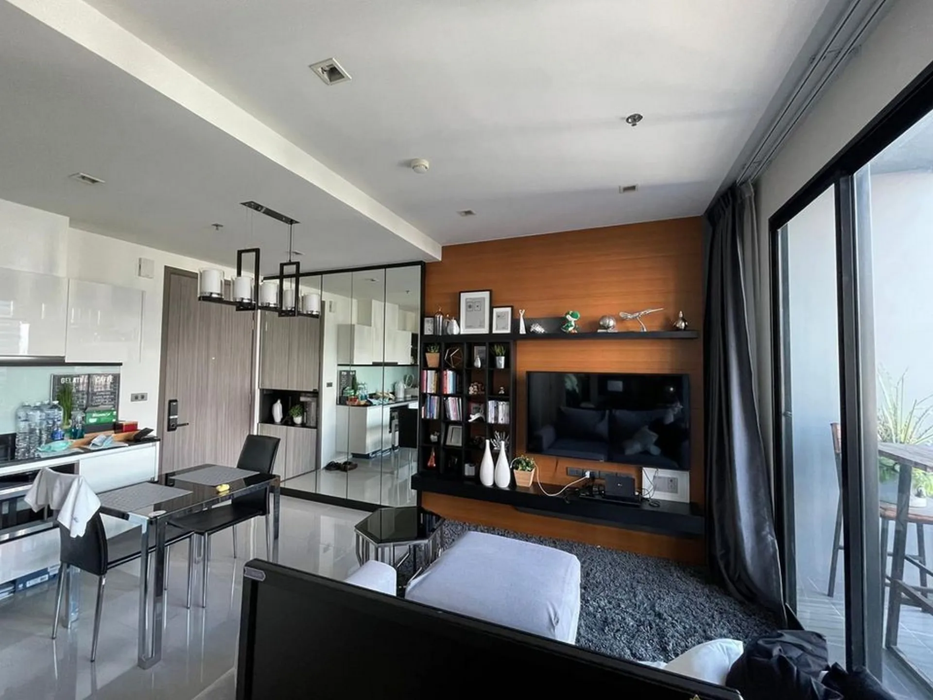 Property photos for Quinn Condo Ratchada