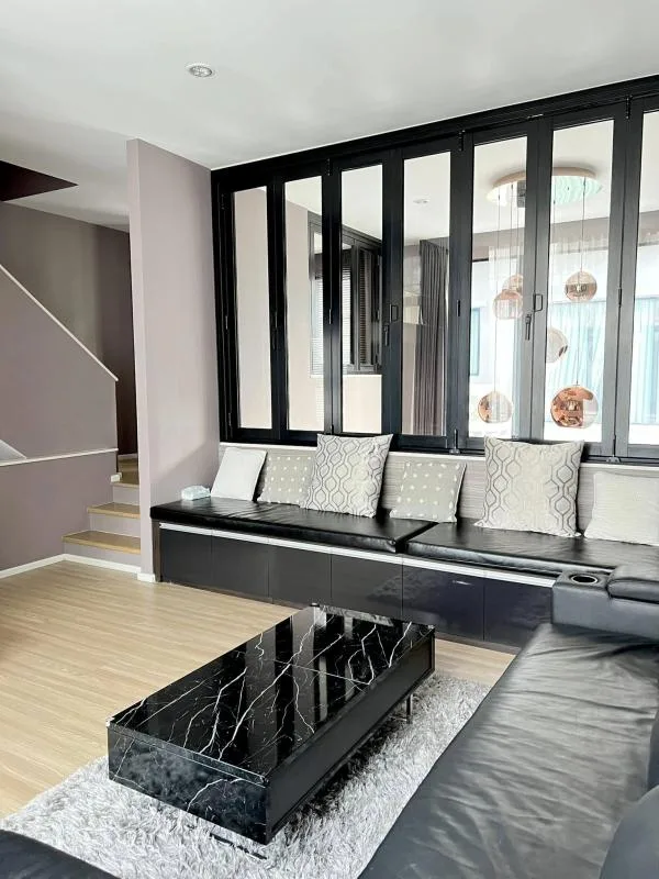 Property photos for Nirvana Define Rama 9