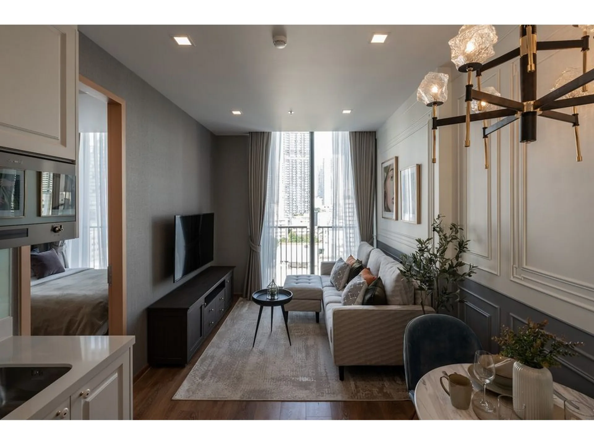 Property photos for Noble BE 33