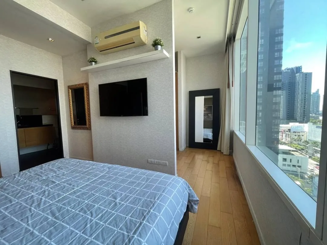 Property photos for Eight Thonglor Residence
