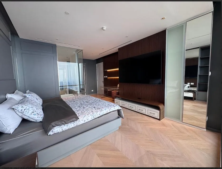 Property photos for Four Seasons Private Residences Bangkok