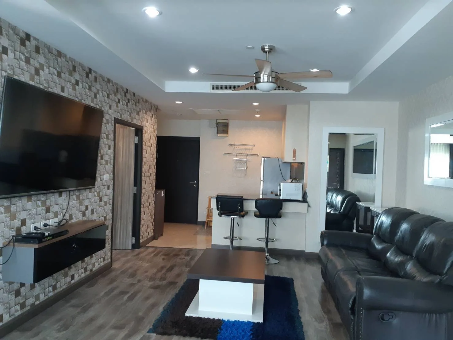 Property photos for Sathorn Gardens