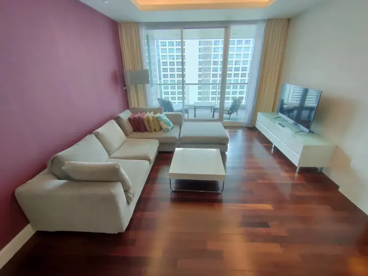 Property photos for Sky Villas Sathorn