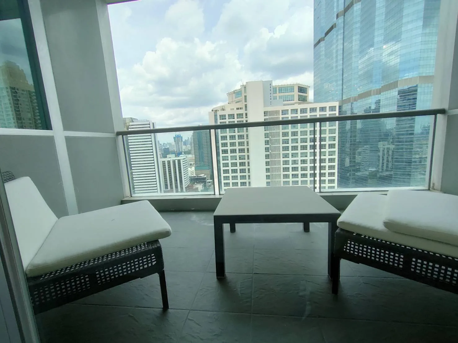 Property photos for Sky Villas Sathorn