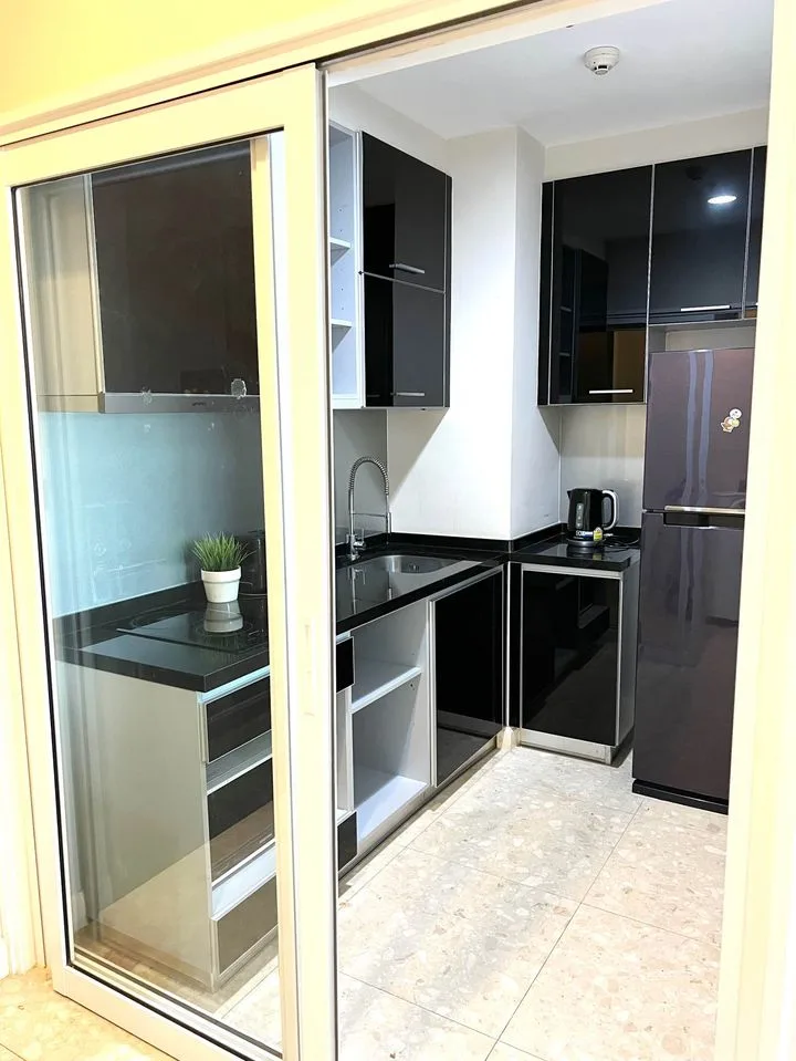 Property photos for The Crest Sukhumvit 34