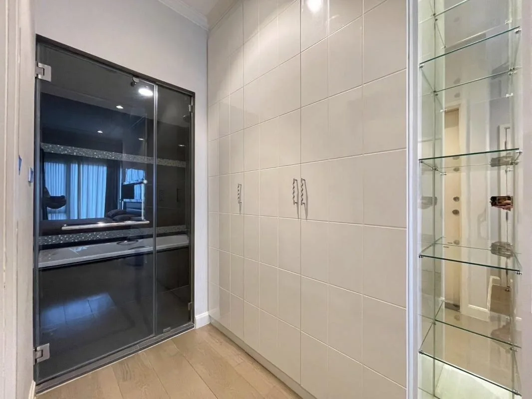 Property photos for The Crest Sukhumvit 34