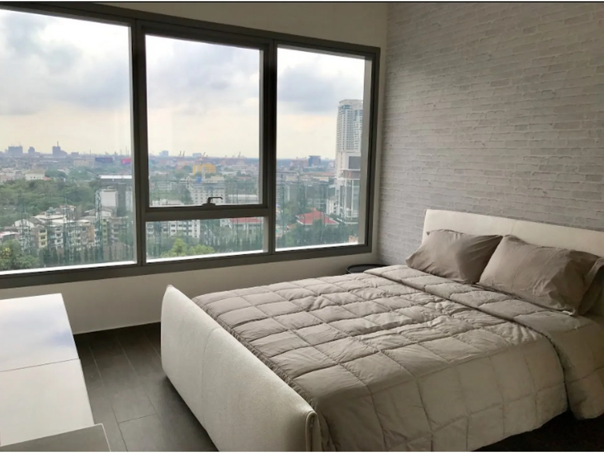 Property photos for The Lofts Ekkamai