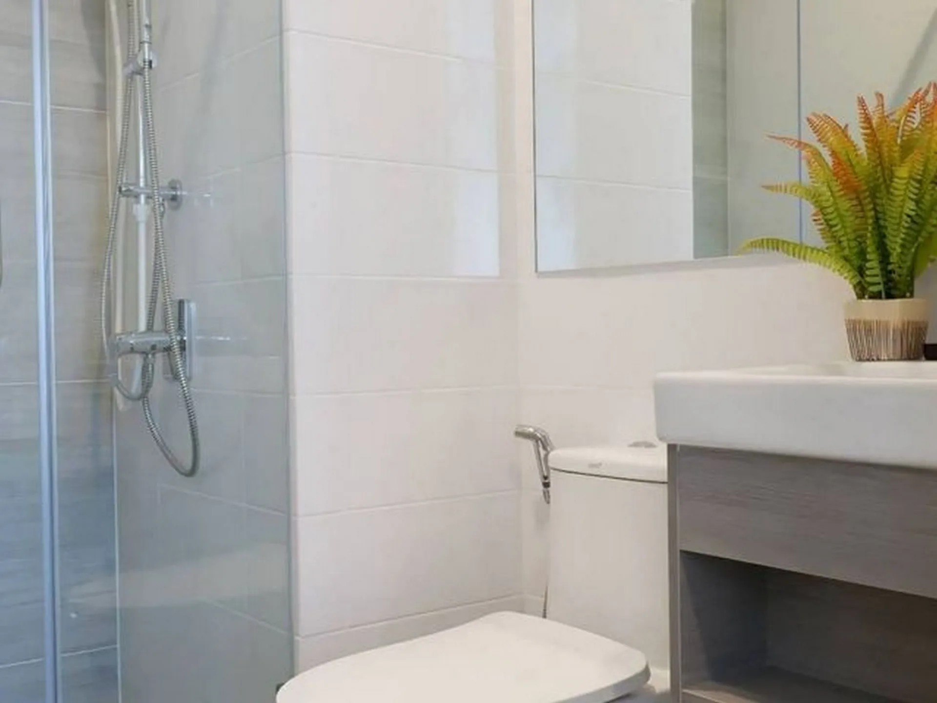 Property photos for KNIGHTSBRIDGE COLLAGE RAMKHAMHAENG