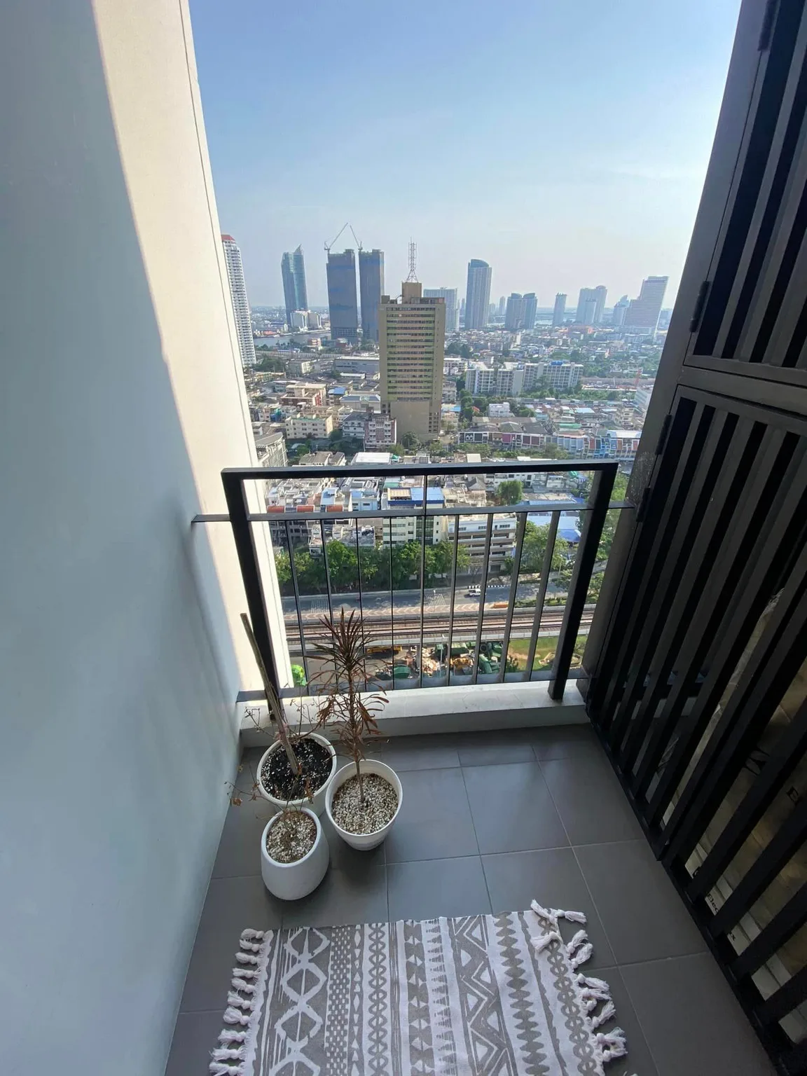 Property photos for Urbano Absolute Sathon - Taksin