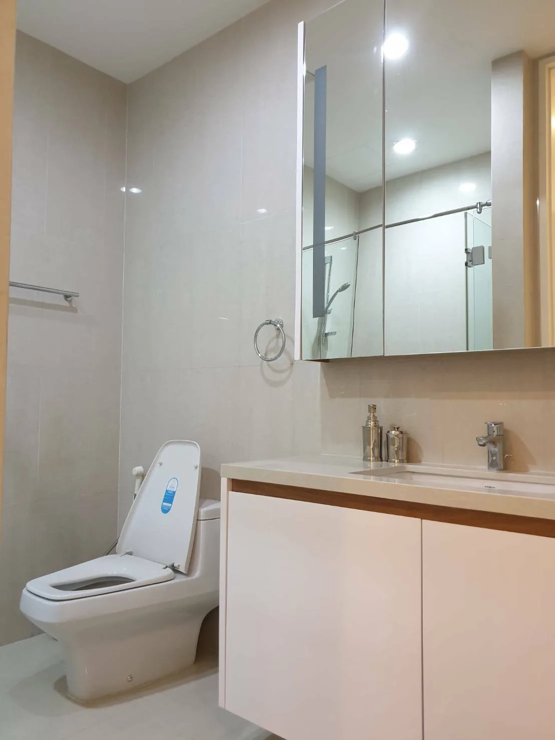 Property photos for Q Langsuan