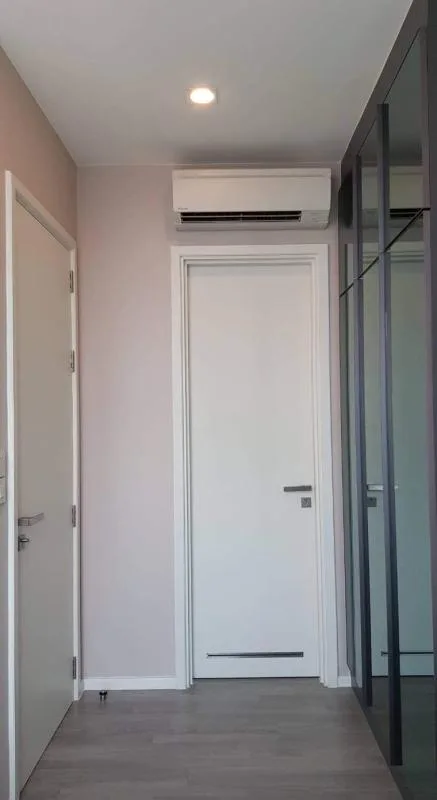 Property photos for The Room Sukhumvit 69