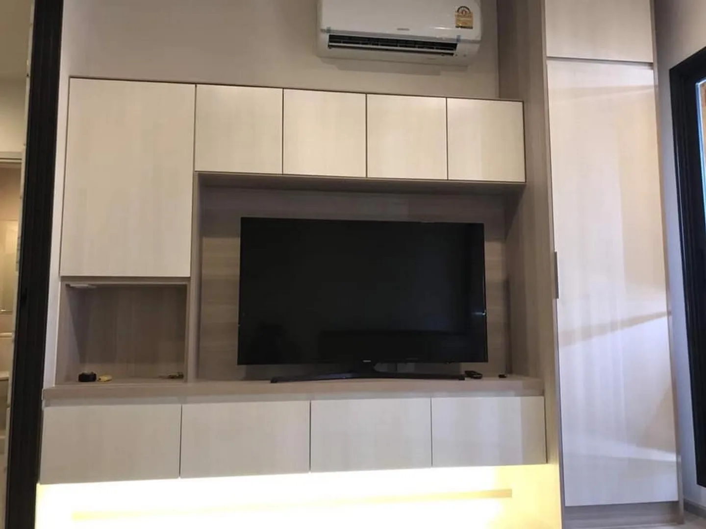 Property photos for Life Sukhumvit 48
