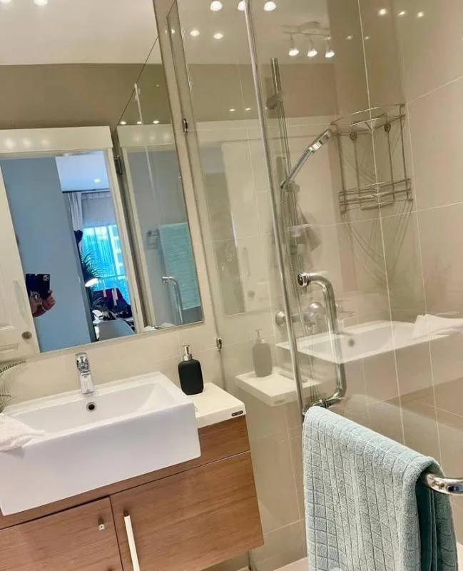 Property photos for Noble Refine