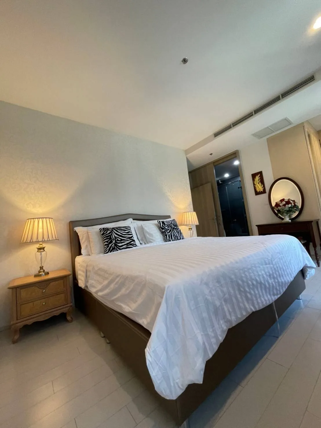 Property photos for Noble Ploenchit