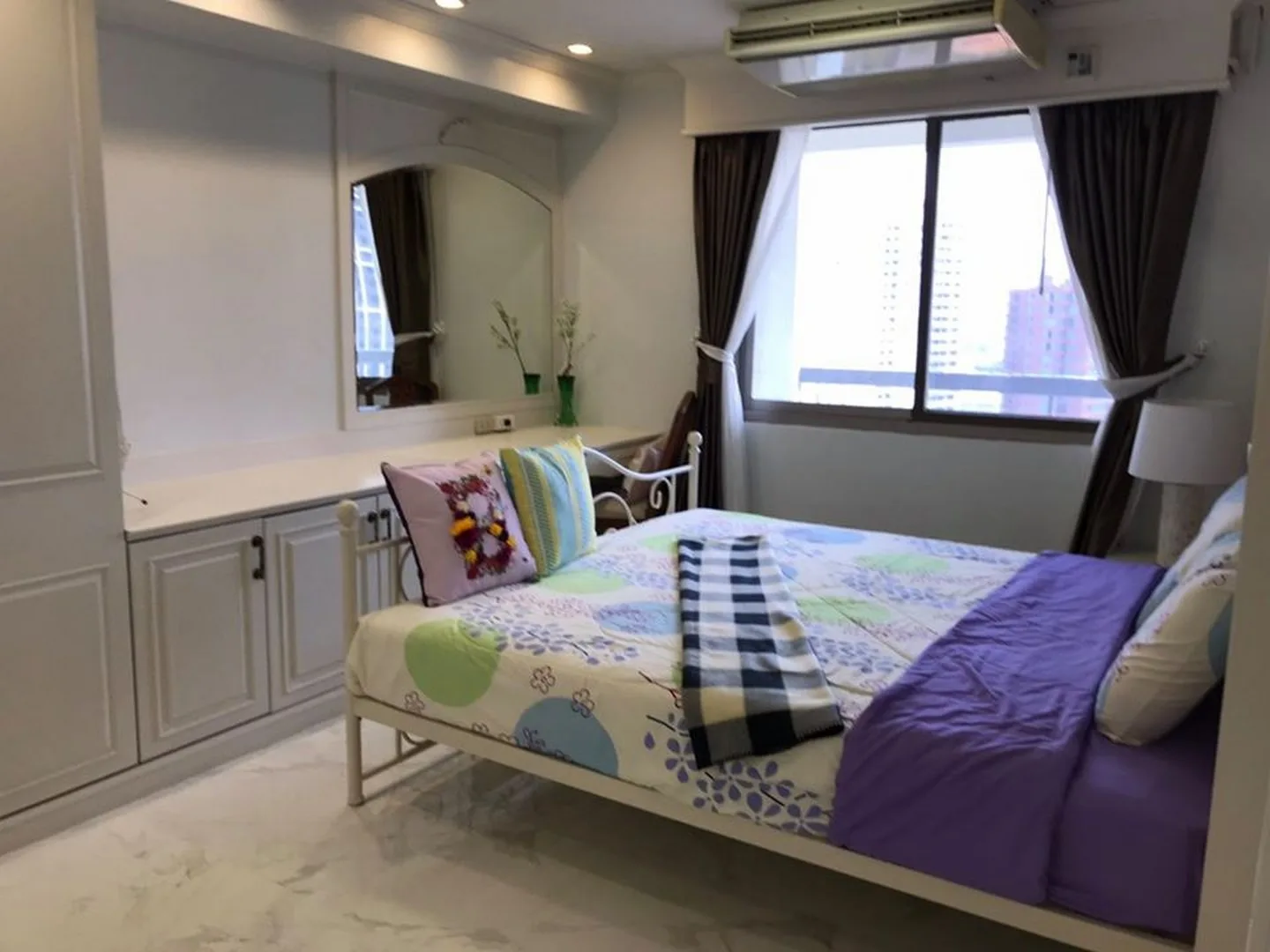 Property photos for Royal Castle