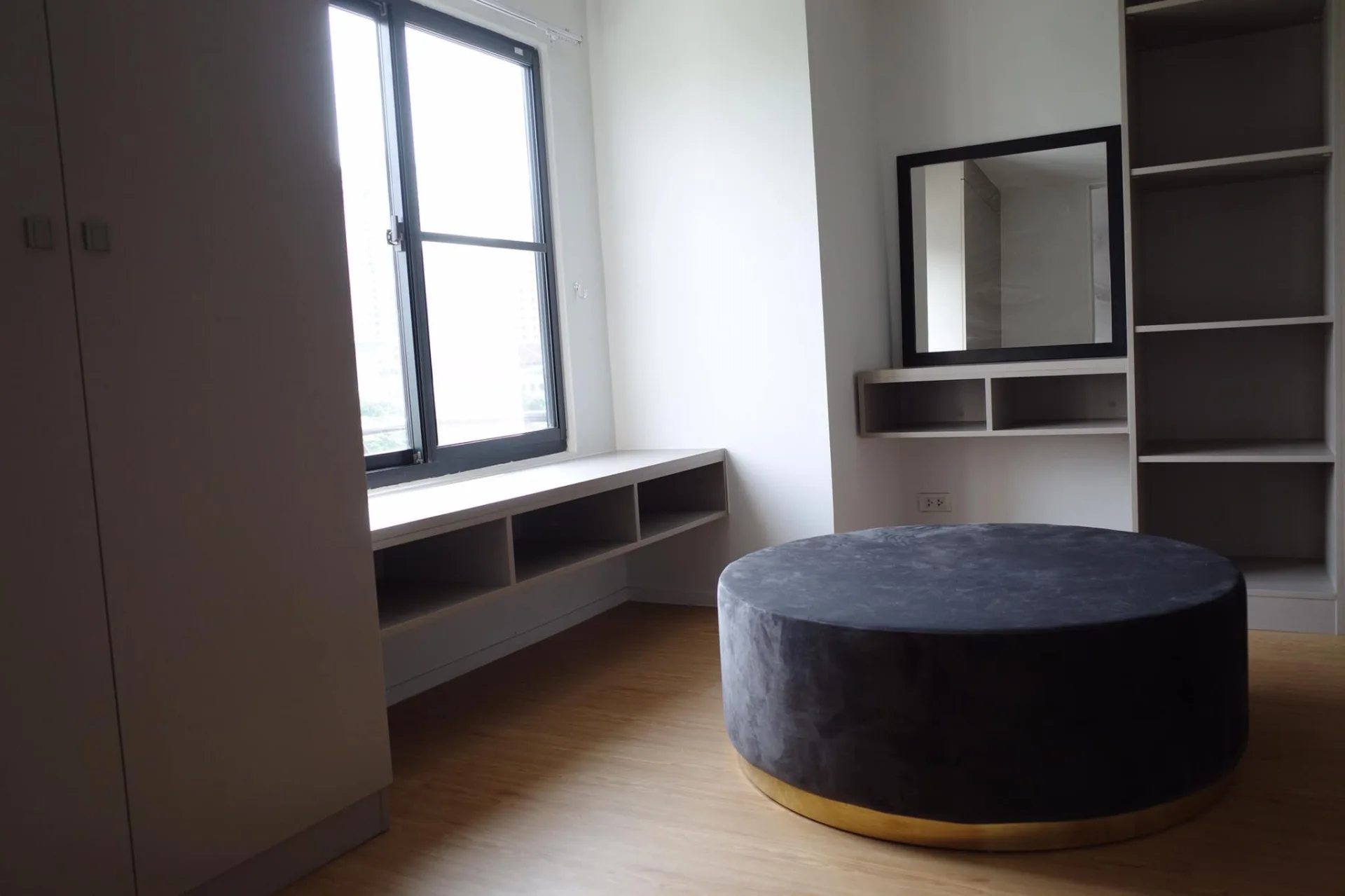 Property photos for Lily House