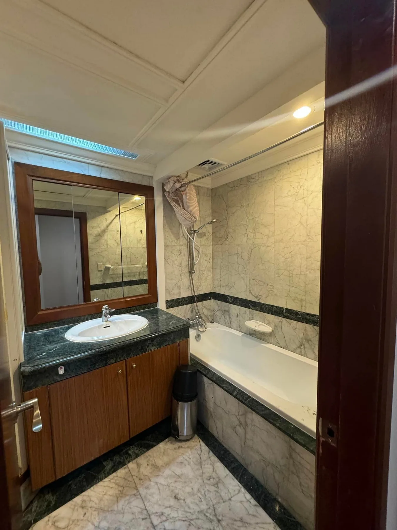 Property photos for All Season Mansion