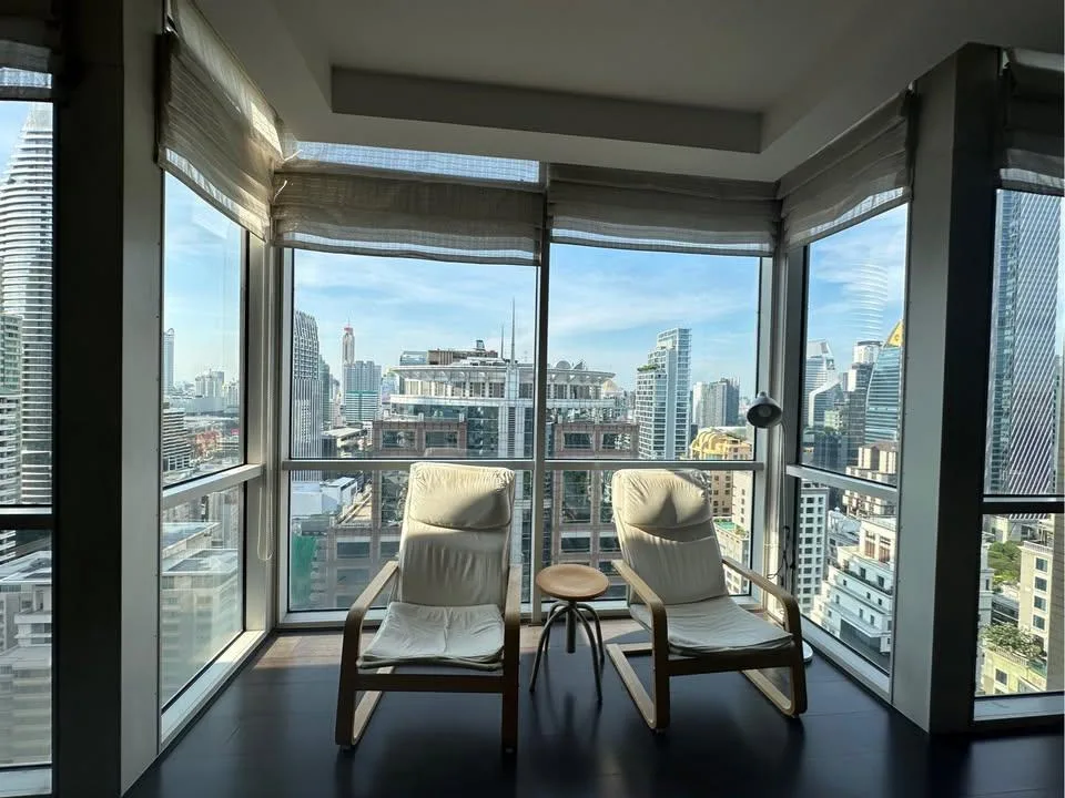 Property photos for Langsuan Ville